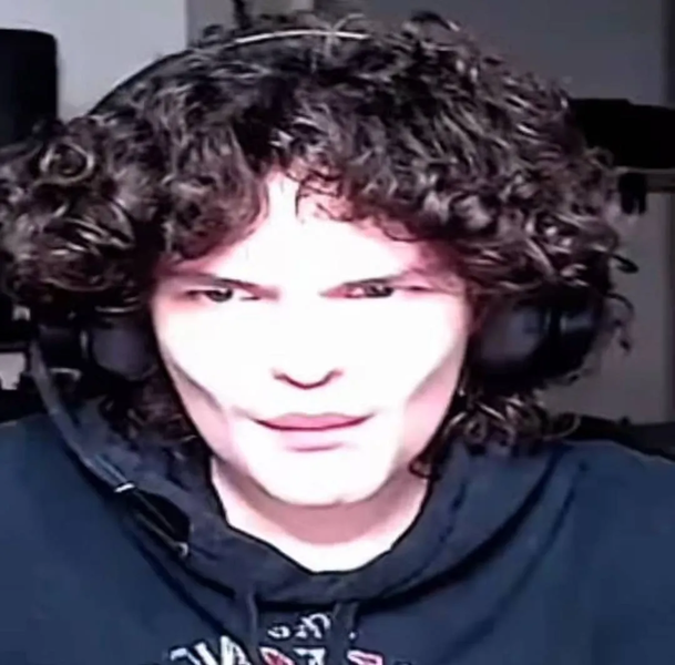 File:JamesSapphire.webp